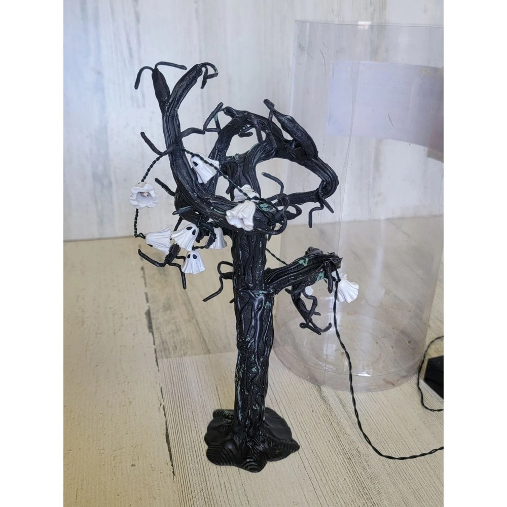 Lemax 2004‎ AS IS medium spooky Tree Village accessory Xmas